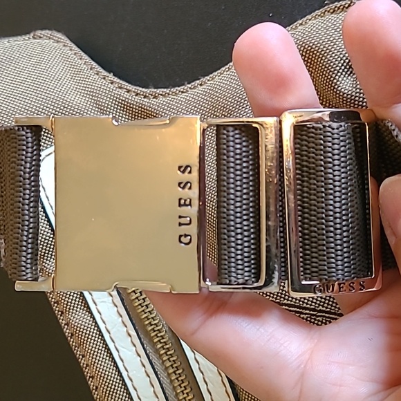 GUESS Fanny Pack Belt Bag Taupe Brown Fabric - Picture 5 of 7